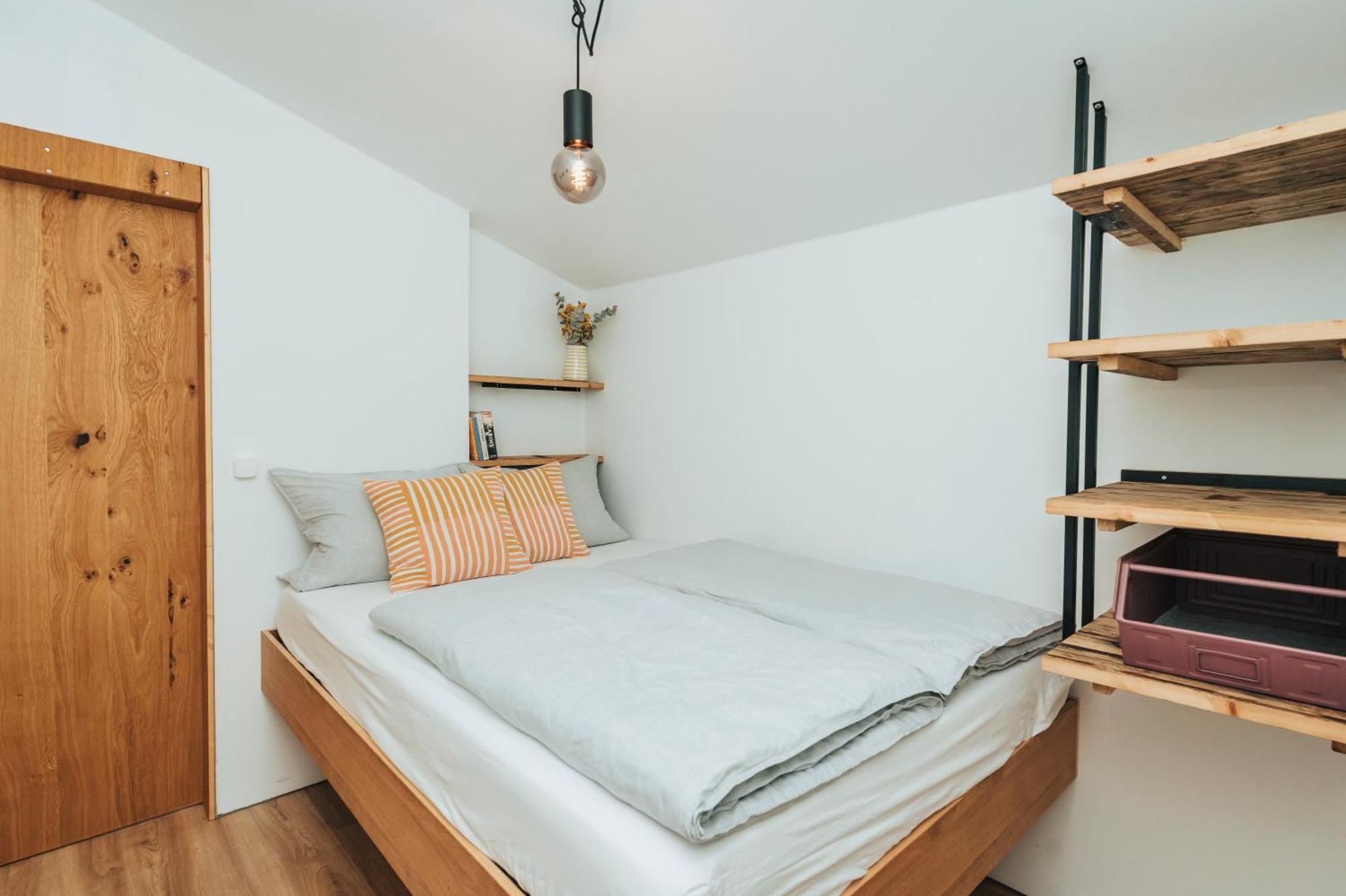 Modernes Tinyhouse Trailer Cabins Am Waldrand - Mit Seezugang 埃京 外观 照片