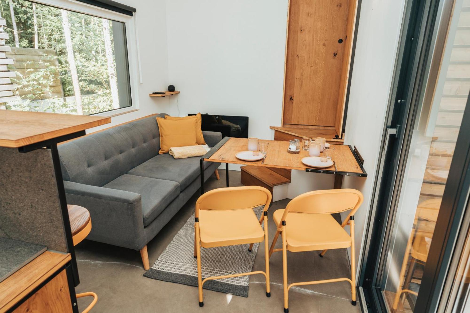 Modernes Tinyhouse Trailer Cabins Am Waldrand - Mit Seezugang 埃京 外观 照片